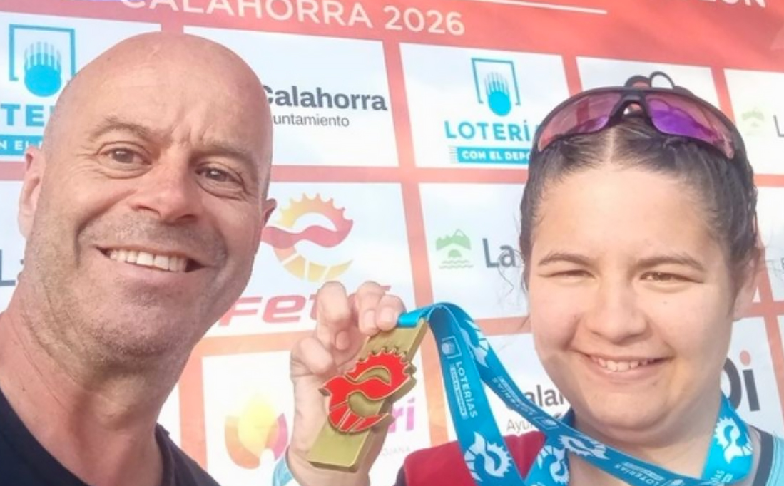 Alba, campeona de España de acuatlón en Calahorra